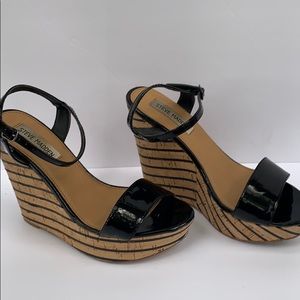 SOLD! Steve Madden sandals ✨